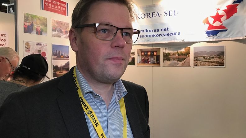 Suomi-Korea -seuran sihteeri Juha Kieksi on käynyt Pohjois-Koreassa yli kymmenen kertaa. 