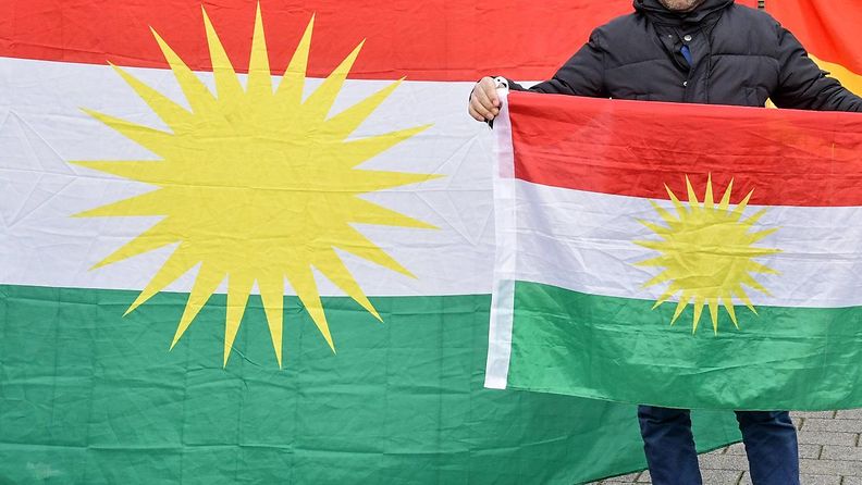 AOP kurdi lippu kurdistan 16.2.81944956