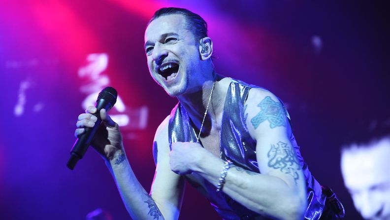 Depeche Mode 18.2.2018 Hartwall Arena David Gahan 3