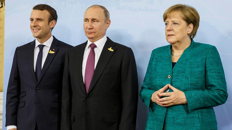 Macron, Merkel ja Putin