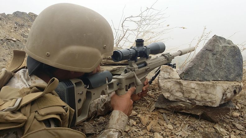 AOP Saudi-Arabian sotilas Jemenin rajalla, Jemenin sisällissota
