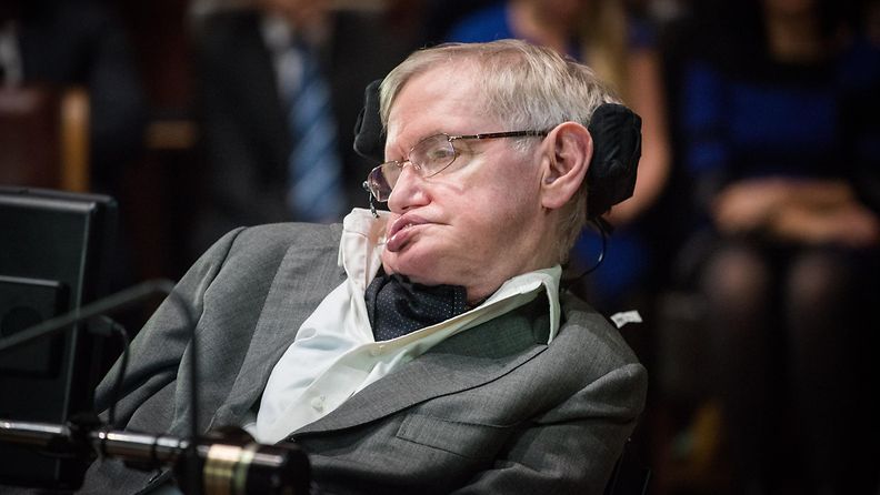 Stephen Hawking (1)