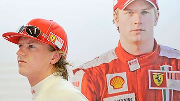 Kimi Räikkönen (Kuva: EPA/DANIEL DAL ZENNARO)