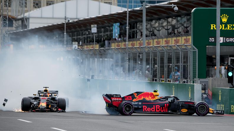 Max Verstappen ja Daniel Ricciardo kolaroivat tämän vuoden Azerbaijanin GP:ssä.