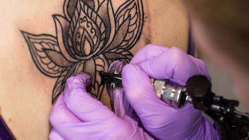 tatuointi, lotuskukka