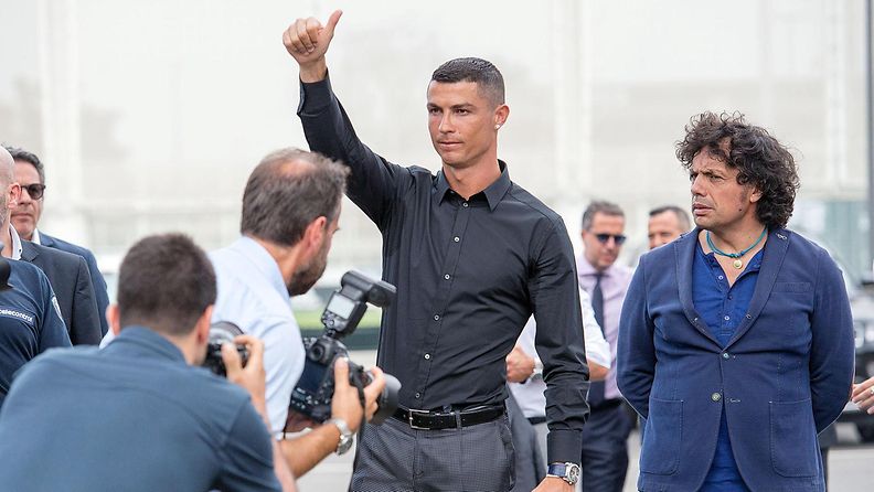 Cristiano Ronaldo saapui Torinoon.