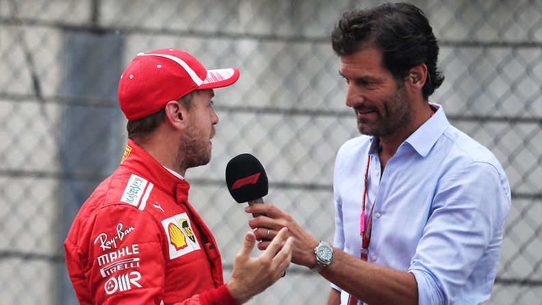 Mark Webber haastattelee Vetteliä