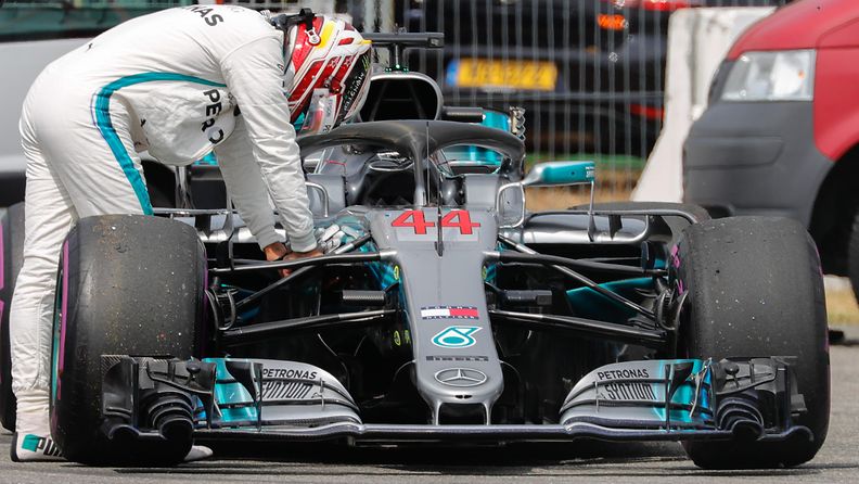 Lewis Hamilton auto rikki Hockenheim lauantai