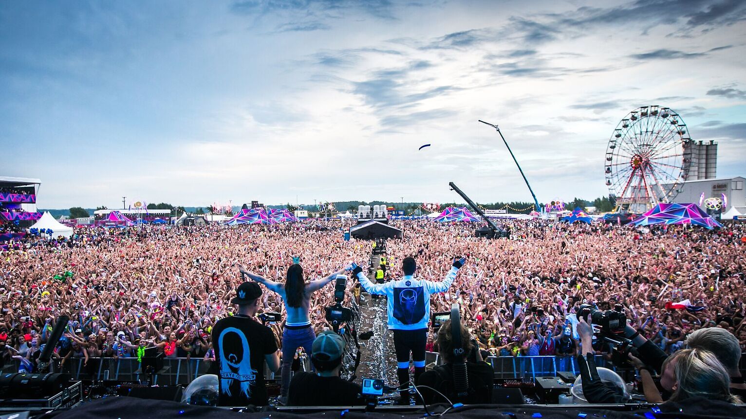 Kohusta toiseen seilannut Weekend Festival vaihtaa paikkaa ja tyrmää uutiset  talousongelmista 