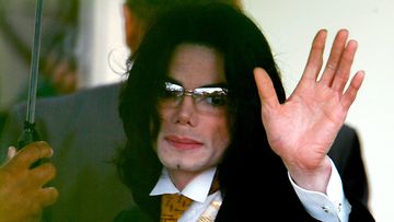 Michael Jackson oikeudessa