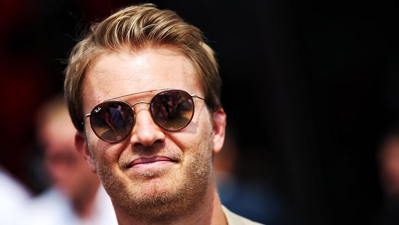 Nico Rosberg naama 1