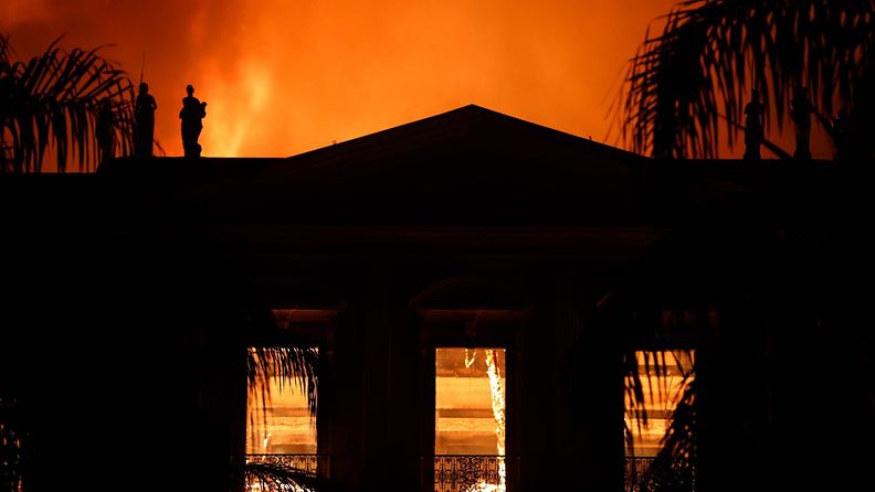 AOP Brasilia kansallismuseo tulipalo