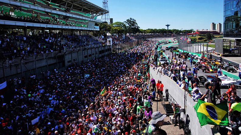 Brasilia F1 grid 2017