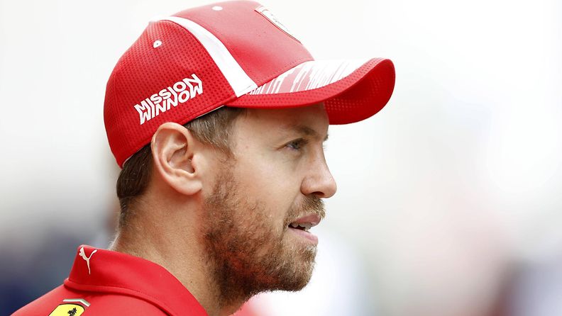 Sebastian Vettel Brasilia lippis 1