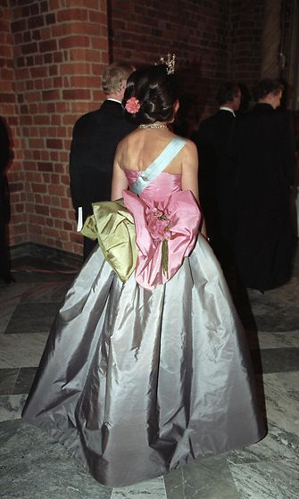 kuningatar silvia nobel gaala 1995 (1)