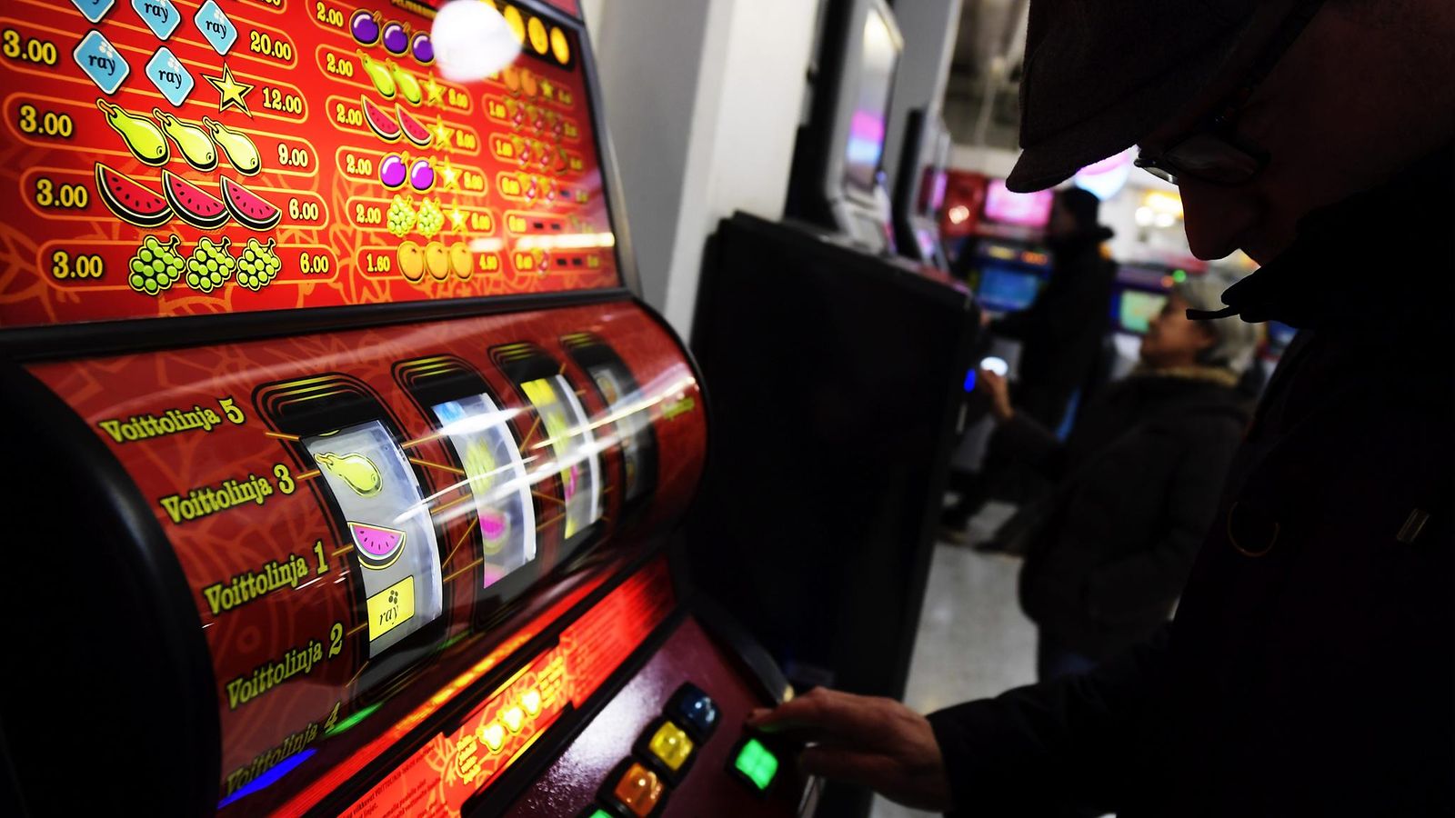 Kansalaisaloite poistaisi peliautomaatit – 