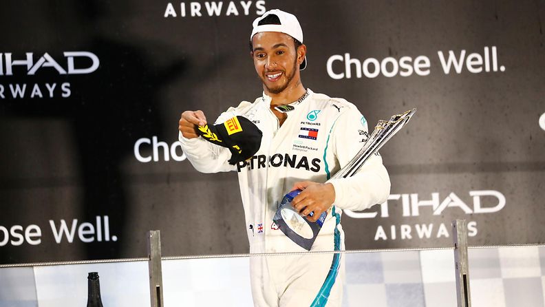 Lewis Hamilton (1)