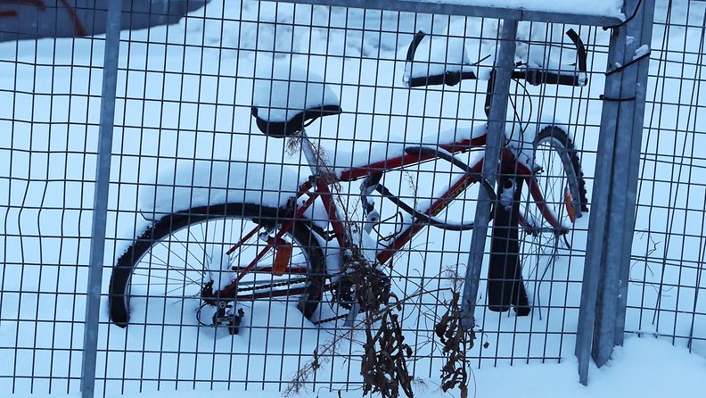 AOP talvipyöräily pyöräily polkupyörä talvi lumi 1.03860709