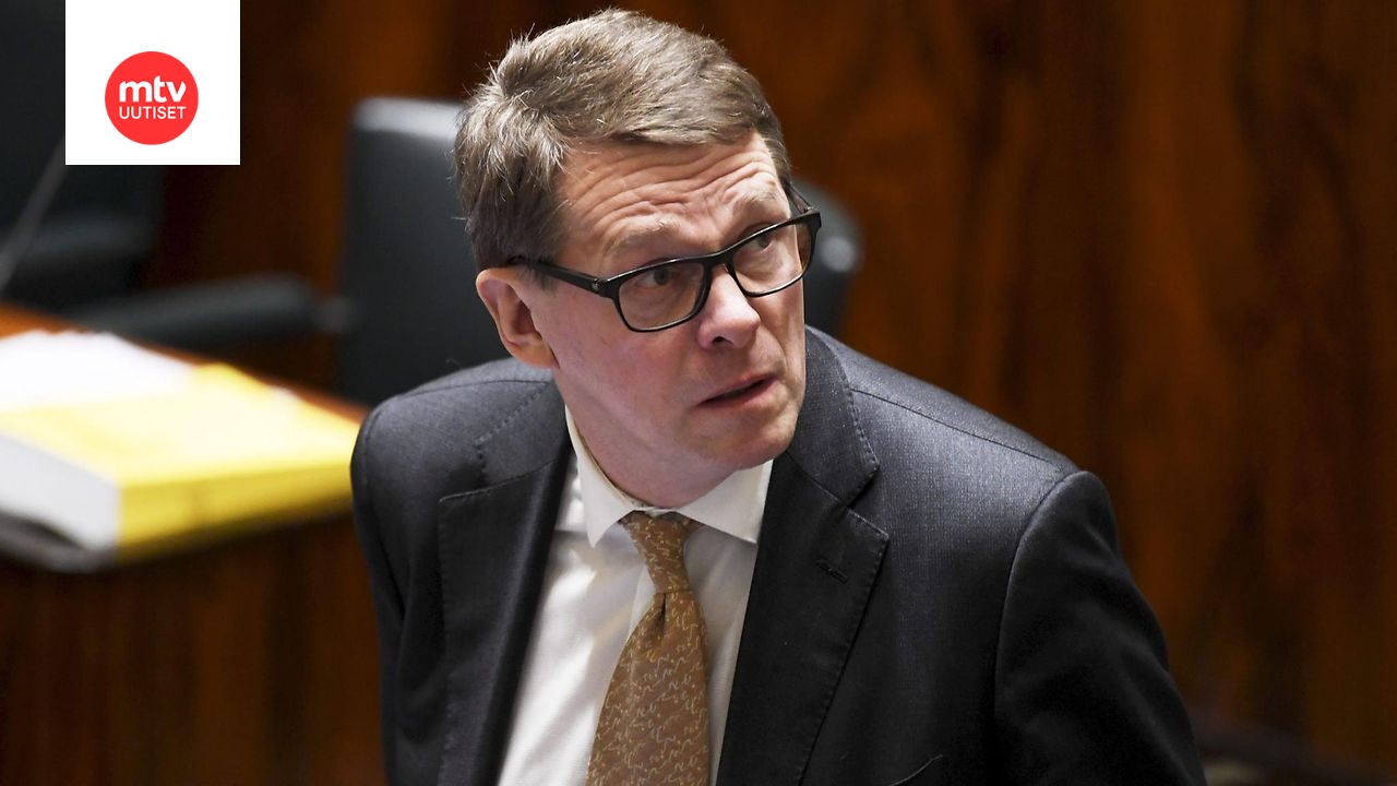 Matti Vanhanen MTV Uutisten kolumnissaan Eduskunnan valiokuntalaitos