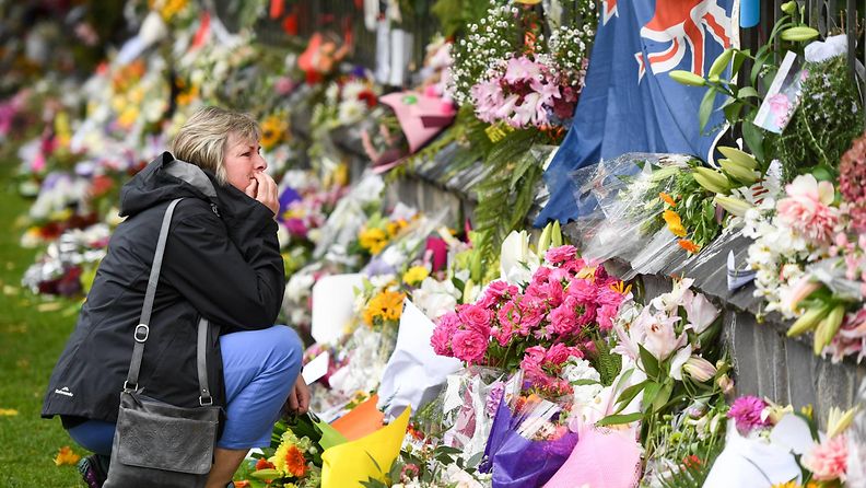 Kukkia Christchurchissa kuolleiden muistoksi Uusi-Seelanti terrori-isku maaliskuu 2019