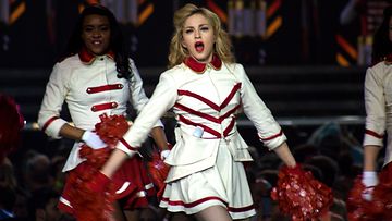 Madonna lavalla Denverissä 2012