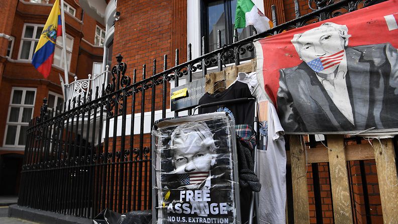 Julian Assange lontoo
