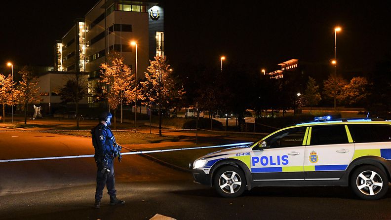 AOP Ruotsi poliisi Helsingborg poliisitalo pommi-isku 2017