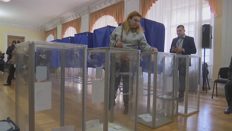 Ukrainan vaalit, vaaliuurnat