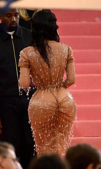 Kim Kardashian pylly