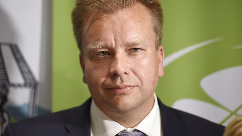 Antti Kaikkonen ministeri