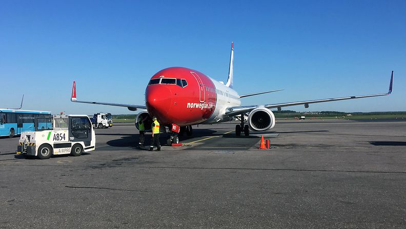 Helsinki-Vantaa lentokenttä 11.6.2019 3 Norwegian