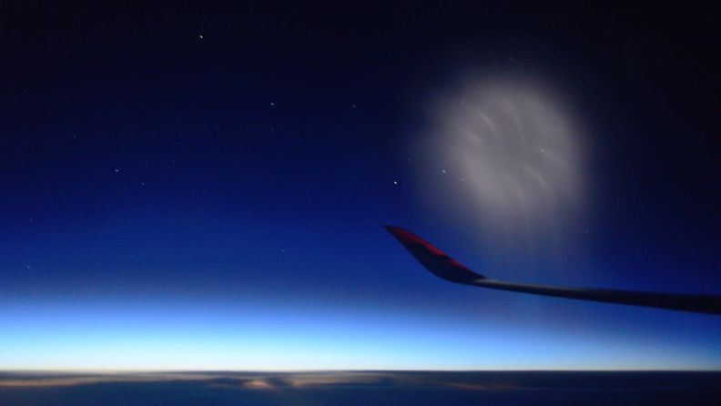 Finnairin lennolla taivaalla havaittu valoilmiö oli luultavimmin Kiinan suorittama ohjuskoe
