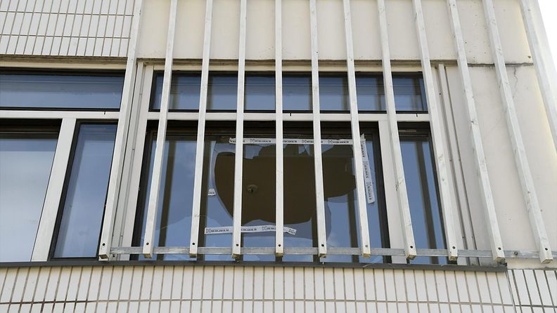 LK Länsimetro räjäytystyömaa 29.7.2019 1 Kivenlahti Espoo rikkoutuneet ikkunat