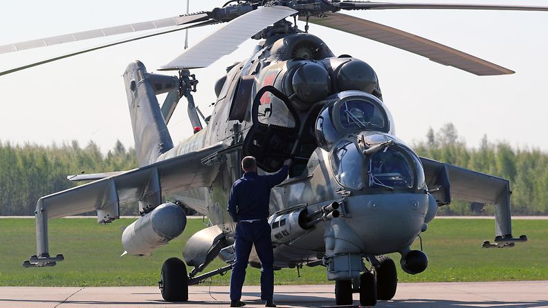 AOP, helikopteri, Venäjä, Mil Mi-8, sotilashelikopteri