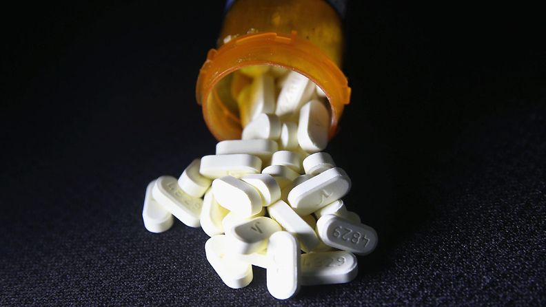 LK opioidikriisi, lääkkeet, pillerit