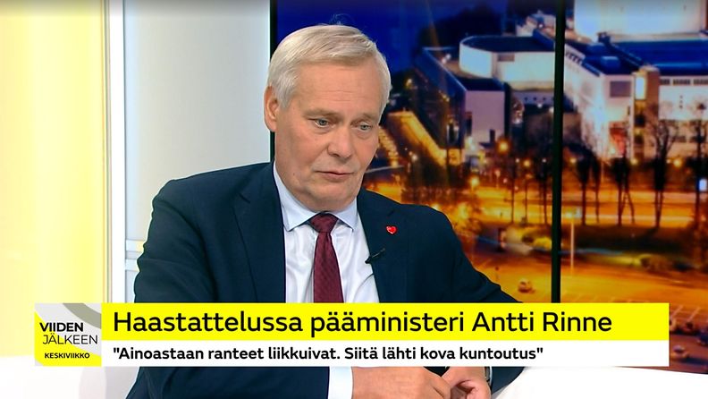 Antti Rinne viiden jälkeen