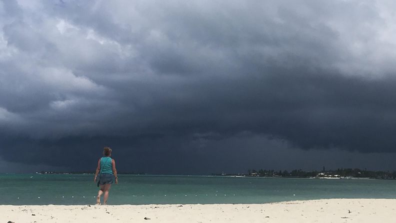 LK Bahama, Humberto-myrsky 1409