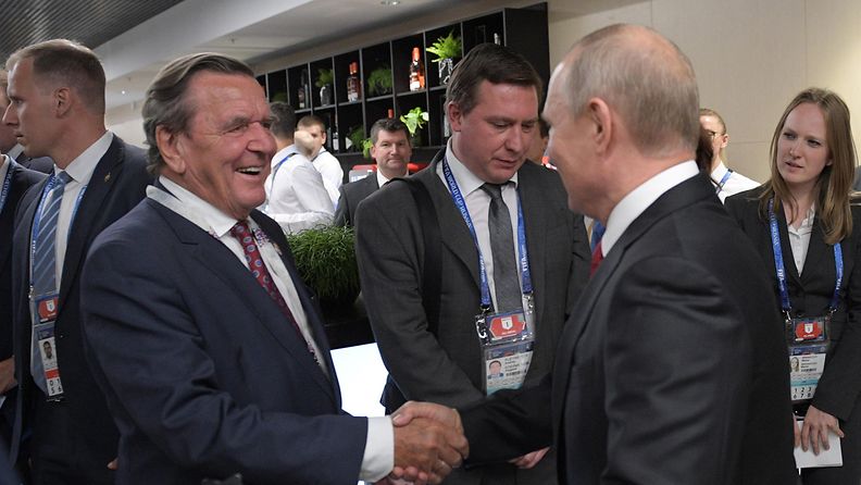 Schroeder ja Putin