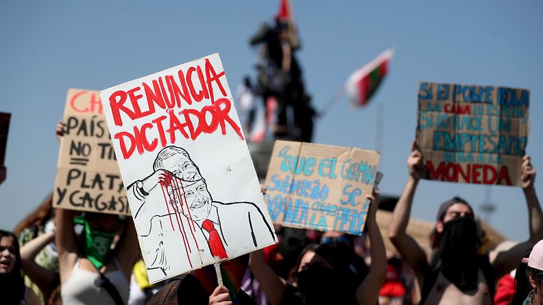 AOP Chile Mielenosoitus Santiago