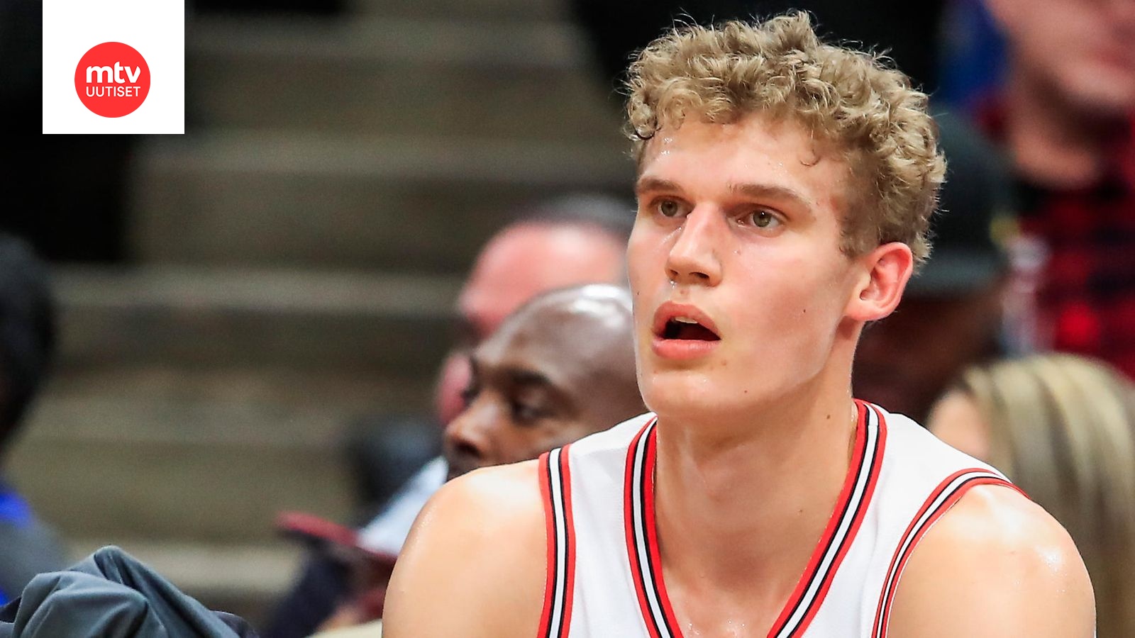 Lauri Markkanen joukkueensa paras pistemies lyötiin lopuksi penkille