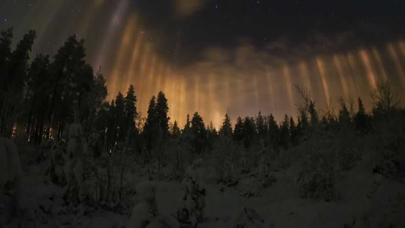 4_Aurinkopilarit, Jani Päiväniemi, Kuusamo