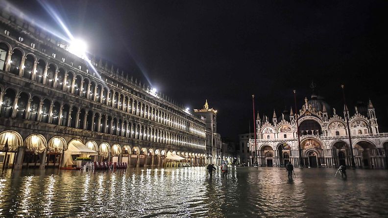 LK Venetsia tulvii 1311 (3)