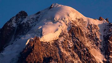 AOP Ranskan alpit kuvituskuvaa Chamonix-Mont-Blanc