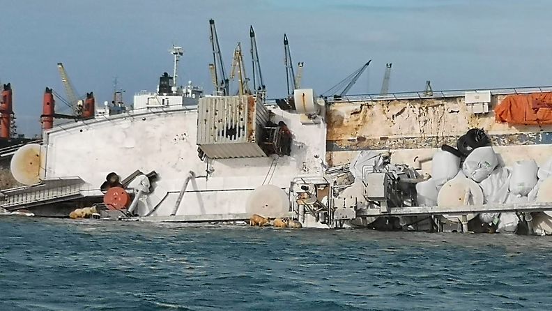 AOP Lampaita kuljettanut laiva kaatui Romaniassa