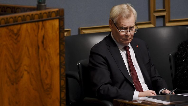 Pääministeri Antti Rinne eduskunnassa 26.11.2019