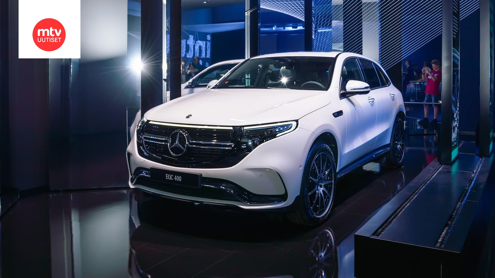 Mercedes eqc 400 deals mtv