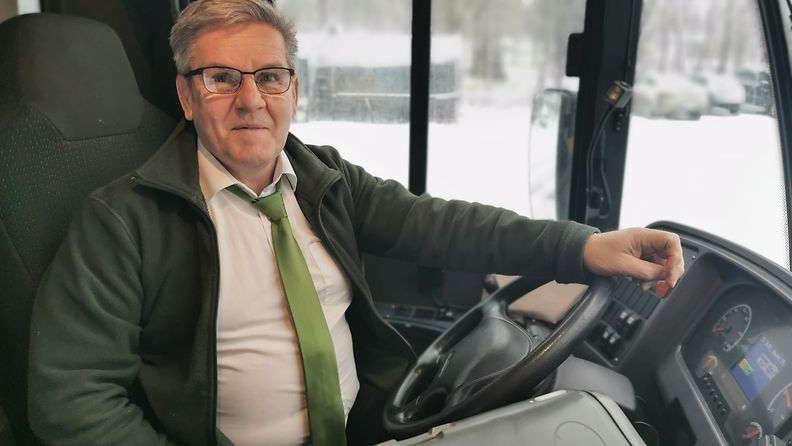 Allan Kemiläinen bussikuski 2019 elvytys Koiviston Auto