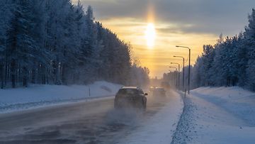 kuvituskuva talvisää talvi liikenne