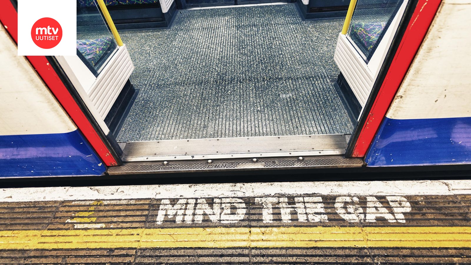 Englantilaistoimittaja selvitti, kuinka likaista Lontoon metroissa on –  tulokset järkyttivät tutkijan 