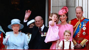 kuningatar Elisabet prinssi Philip herttuatar Catherine prinssi William ja lapset